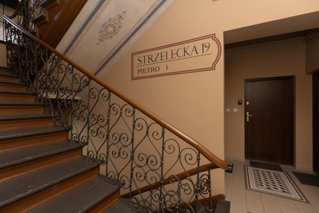 Apartment Strzelecka Old Town Cracow By Renters Prestige Krakow Exterior photo